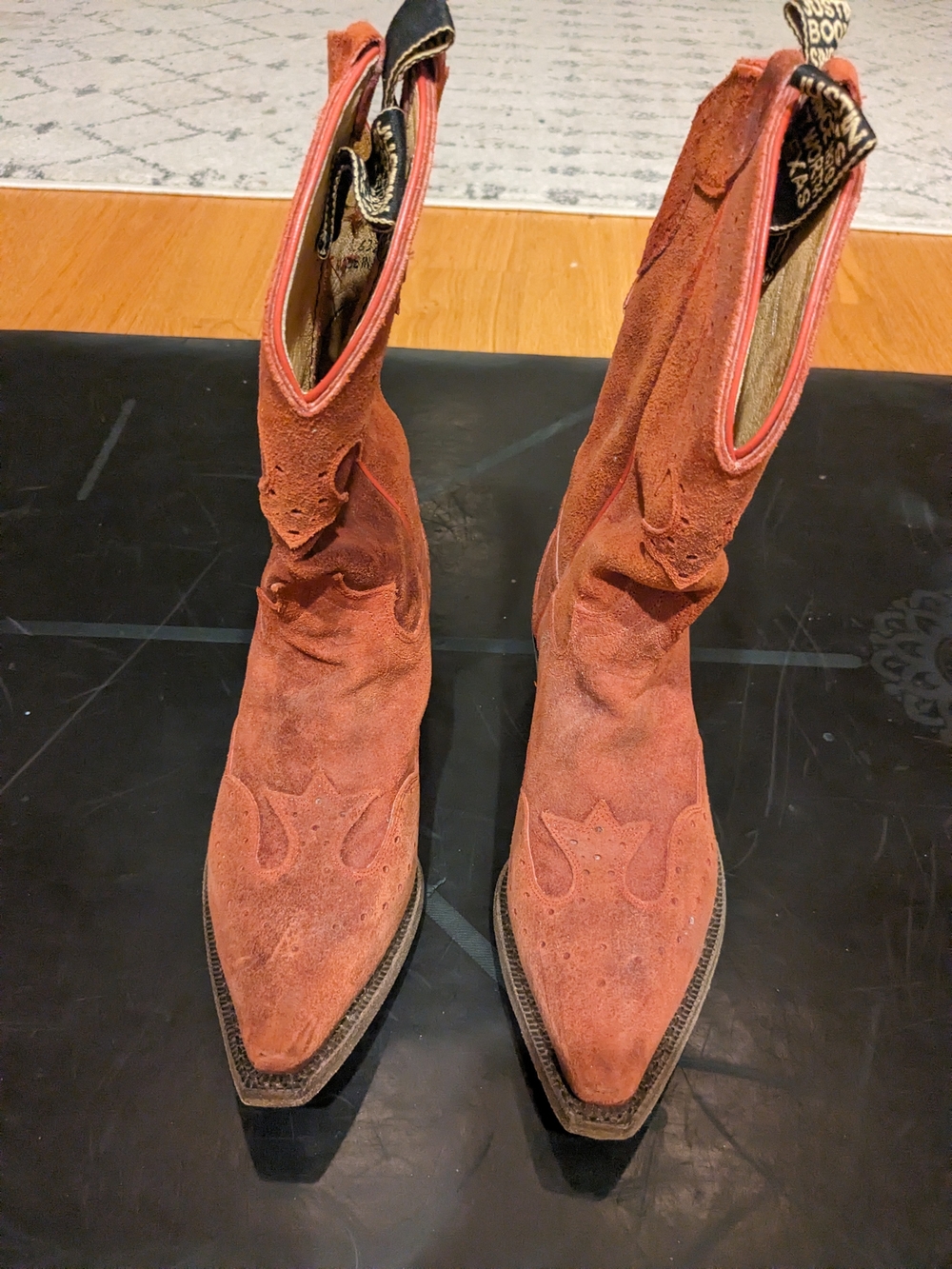 Women's Red Suede Justin Boots Vintage Collection Western Boot Size 7.5 B